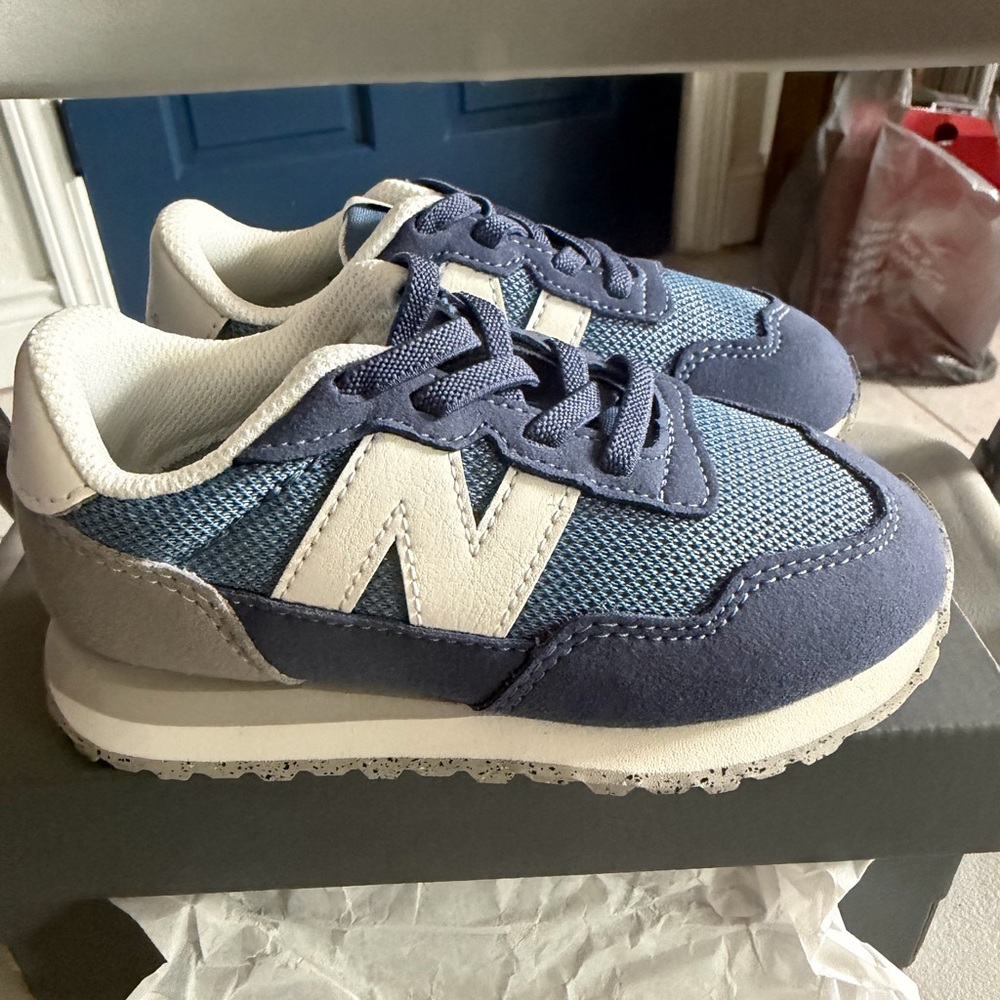 Kids new balance shoes size 10